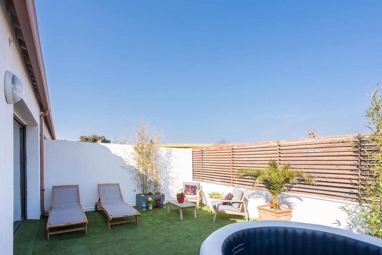L'Avant Scene Meuble 5 Etoiles Parking Gratuit Jacuzzi Avignon Exteriör bild